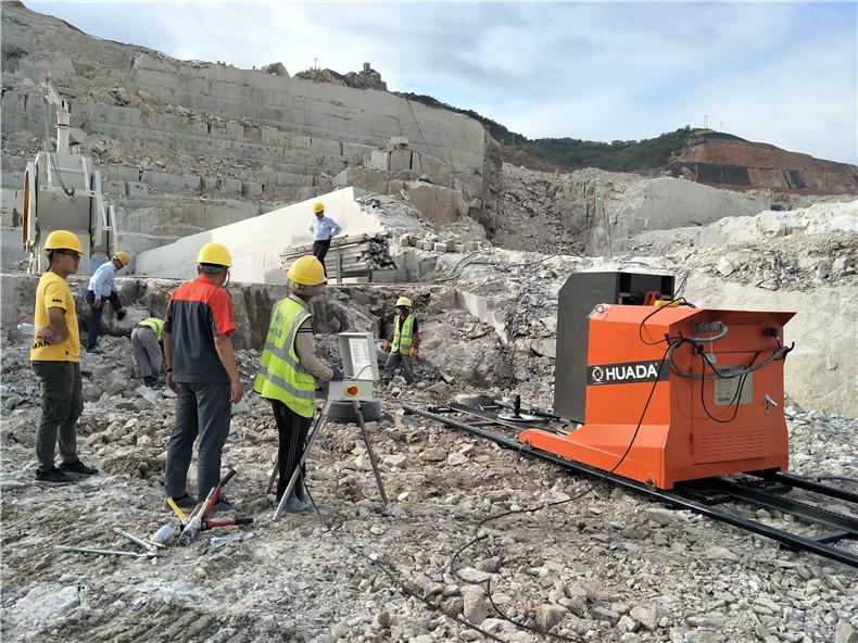 金剛石串珠繩鋸機出口南美洲巴西助力石材開采